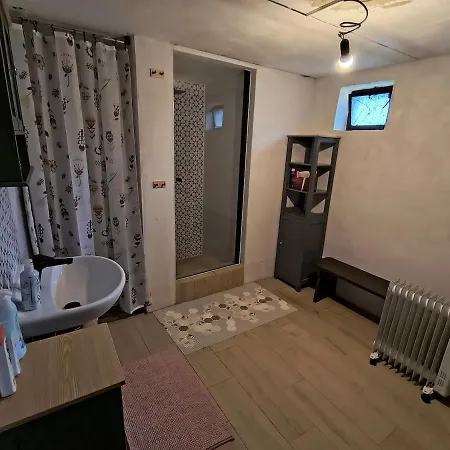 Cozy Hut In The Pine Forest Dom wakacyjny *