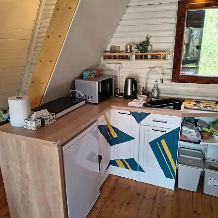 Cozy Hut In The Pine Forest Dom wakacyjny *