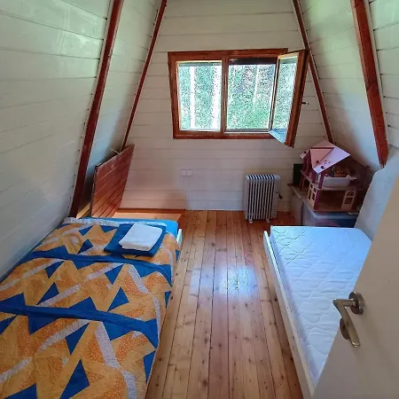 Nyaraló Cozy Hut In The Pine Forest